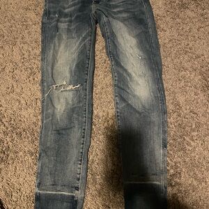 Women’s Blue Distressed Jeans